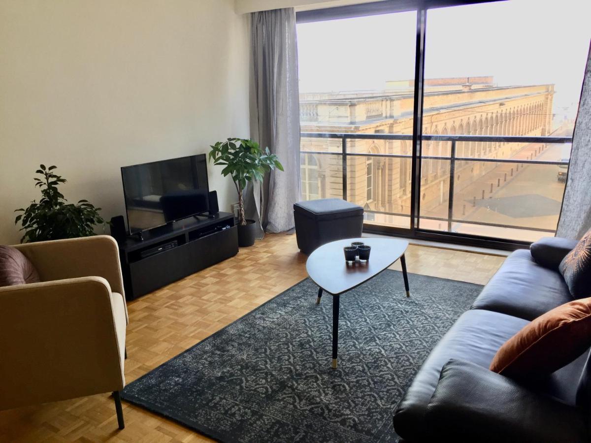 Rustig Appartement Met Zeezicht Dicht Bij Het Centrum Остенде Экстерьер фото